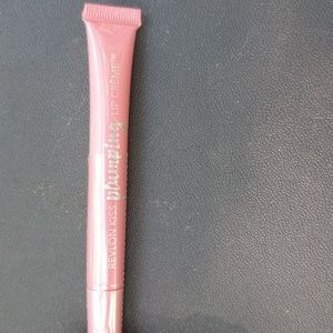 Revlon kiss plumping cream